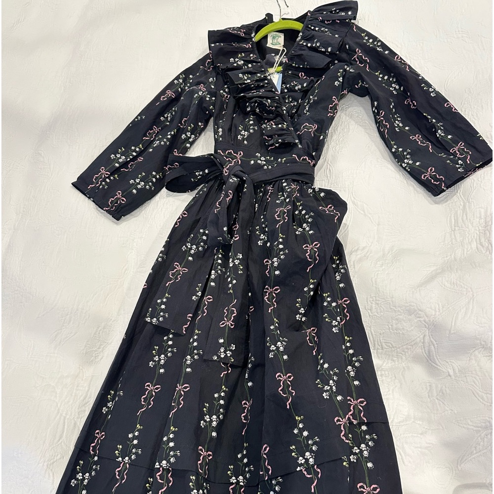 NWT Unique UK Daydress Sophia Wrap Dress: Lily of the Valley